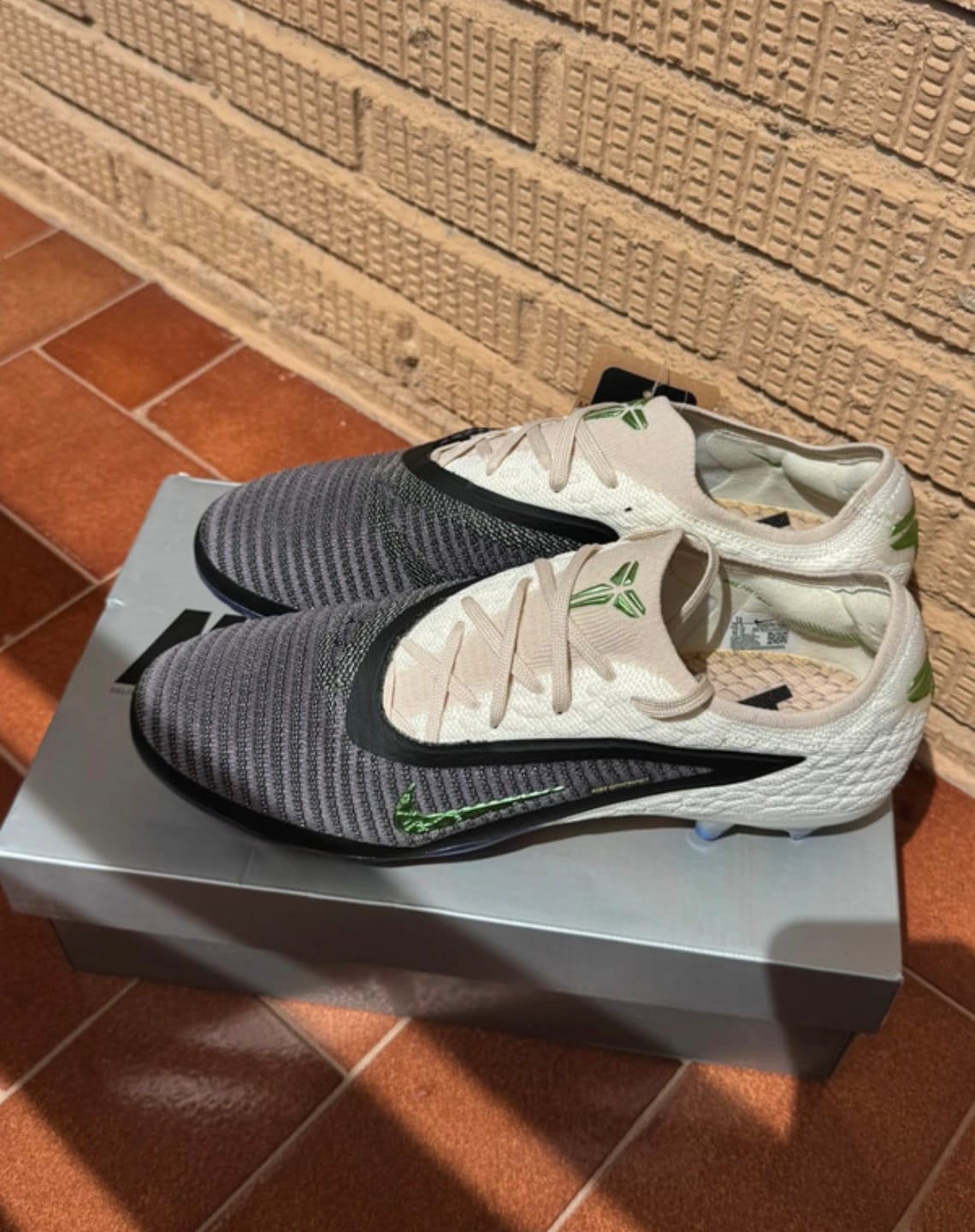 Customer photo review of Nike Phantom 6 Low Elite FG “Black Mamba”