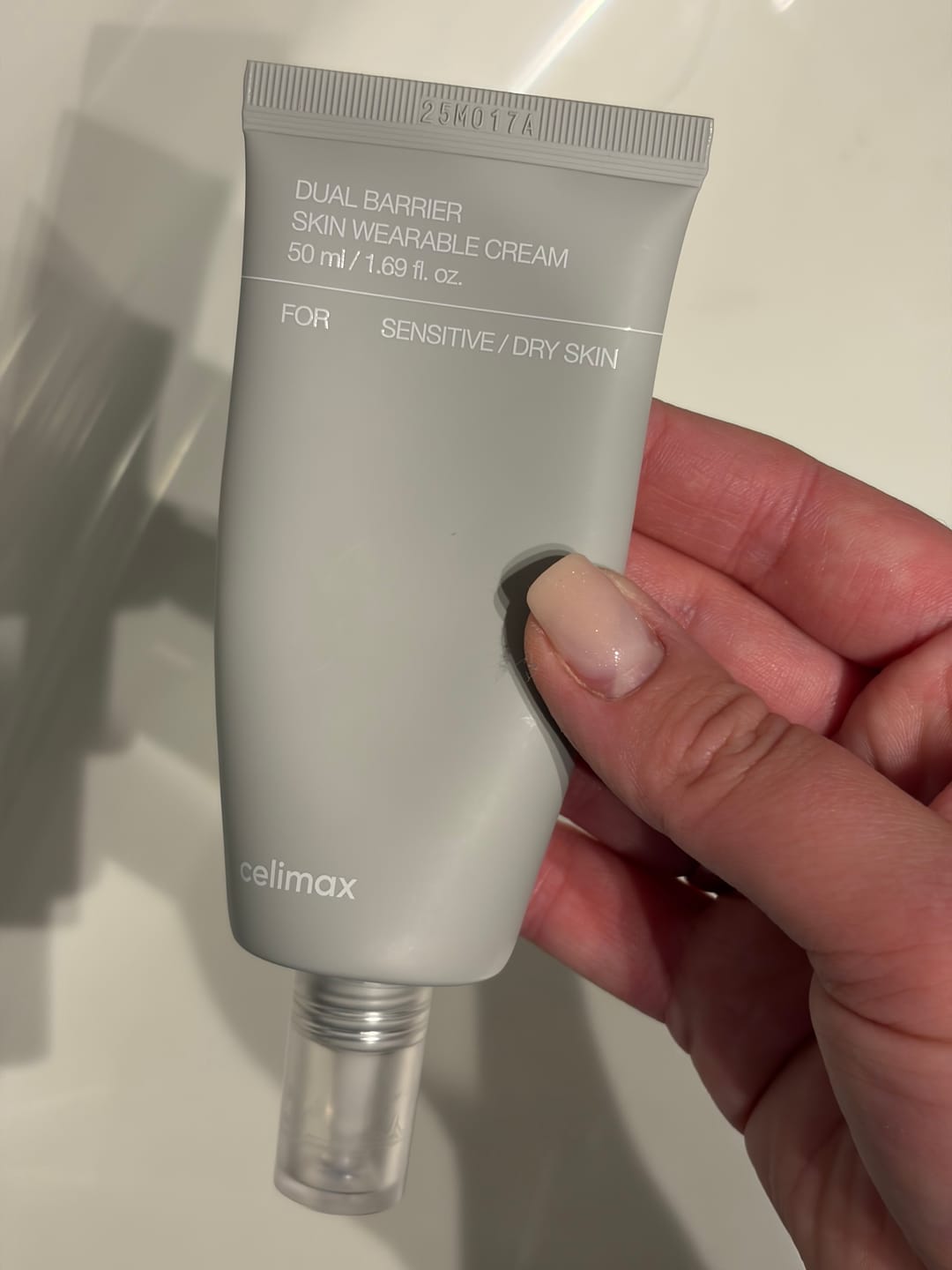 Customer photo review of Aizsargbarjeru nodrošinošs krēms ar keramīdu kompleksu Celimax Dual Barrier Skin Wearable Cream