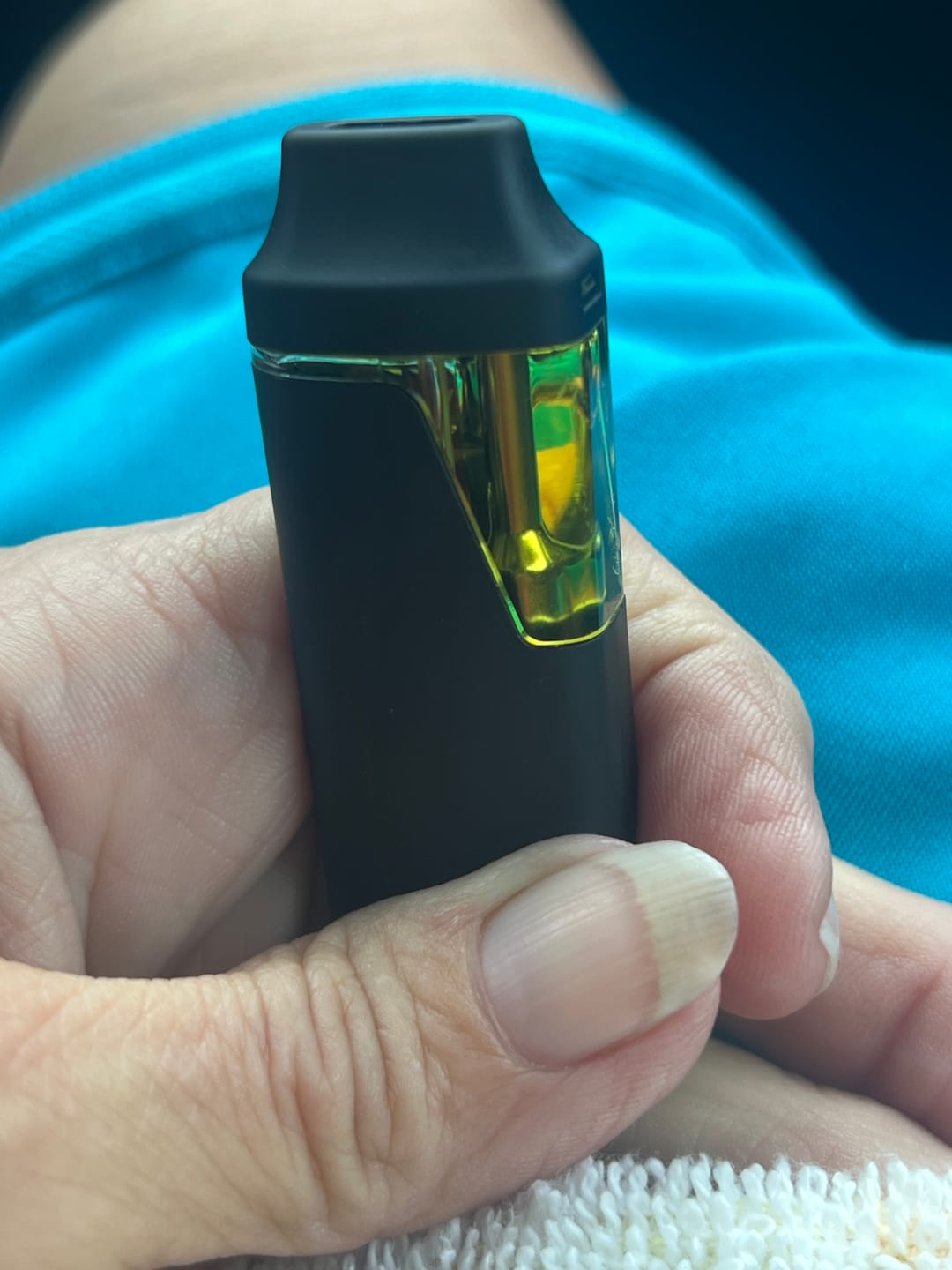 Customer photo review of PUR VYB - 2G THCa Live Resin - Strawberry Cough (Sativa)