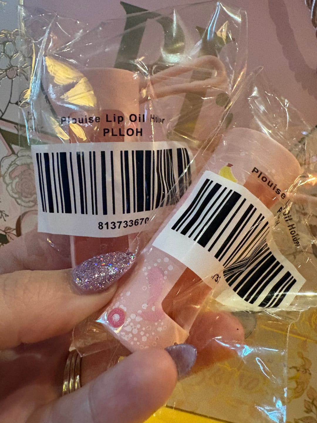 Customer photo review of Lip Oil Holder