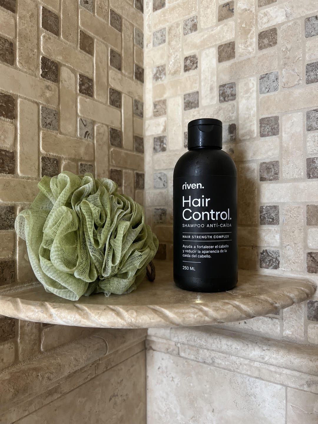 Customer photo review of Hair Control - Shampoo Anticaída