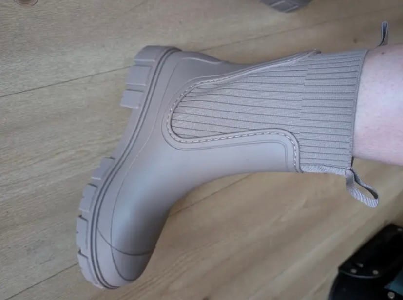 Customer photo review of SAFAR Rain Boots