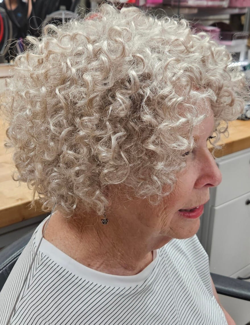 Customer photo review of Motown Tress Silver Gray Hair Human Hair Wig SH FIT