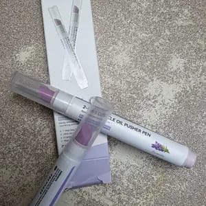 Customer photo review of 2-in-1 Cuticle Care Pen