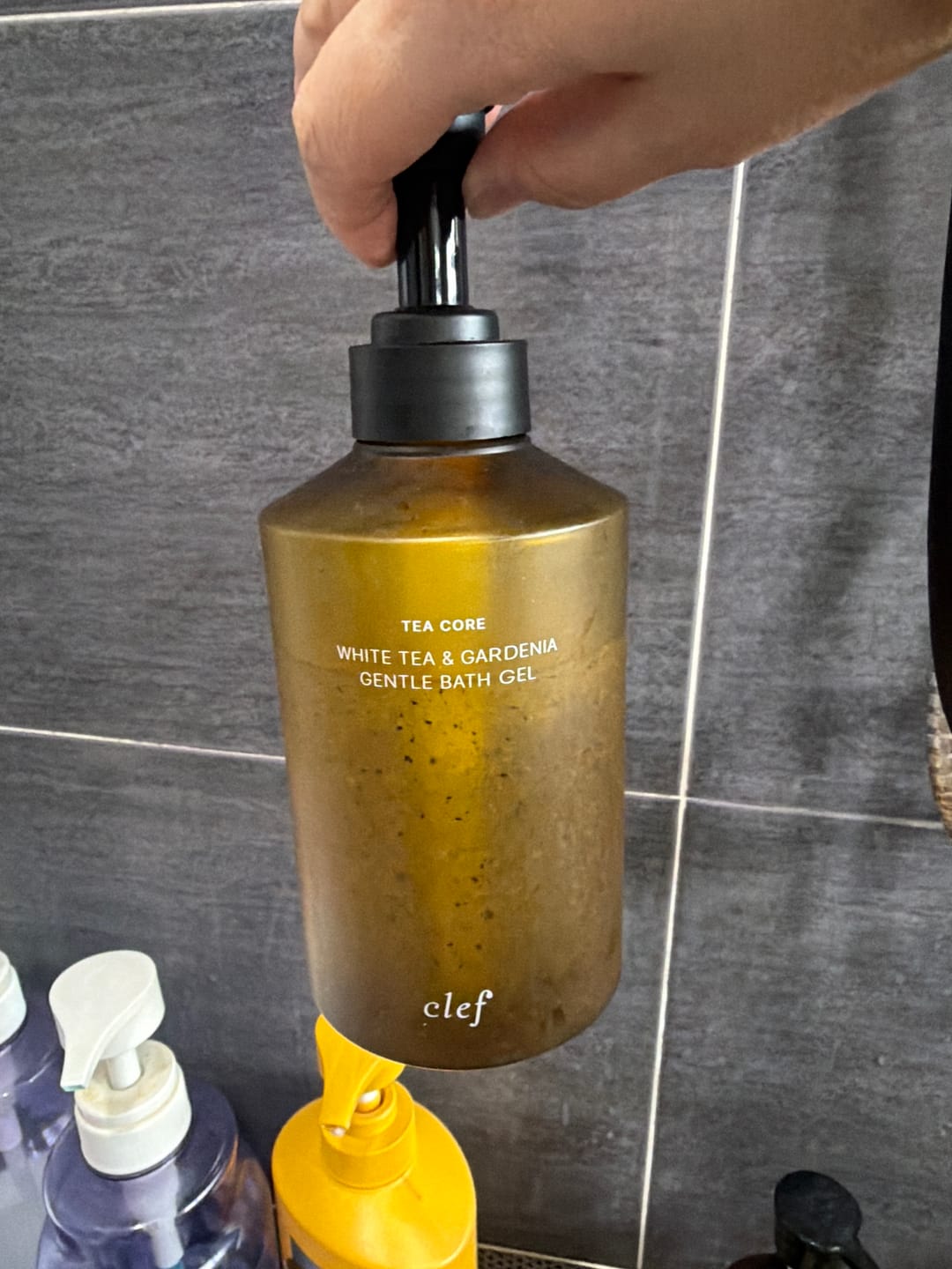 Customer photo review of [PRE-ORDER] Tea Core White Tea & Gardenia Bath Gel