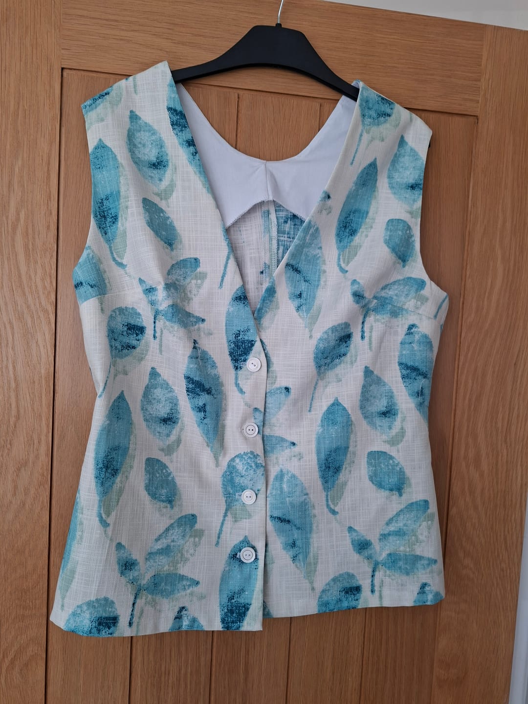 Customer photo review of Leaves Linen Look Cotton Upholstery Fabric