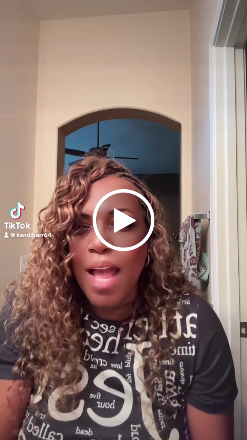 Customer video review of #4/27/30 Mix Color Blend Loose Deep Wave Human Crochet Hair