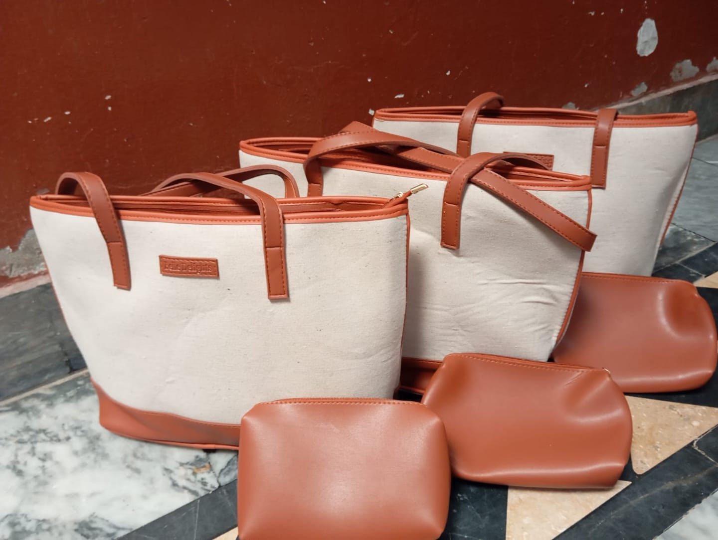 Customer photo review of TOTE BAG BROWN