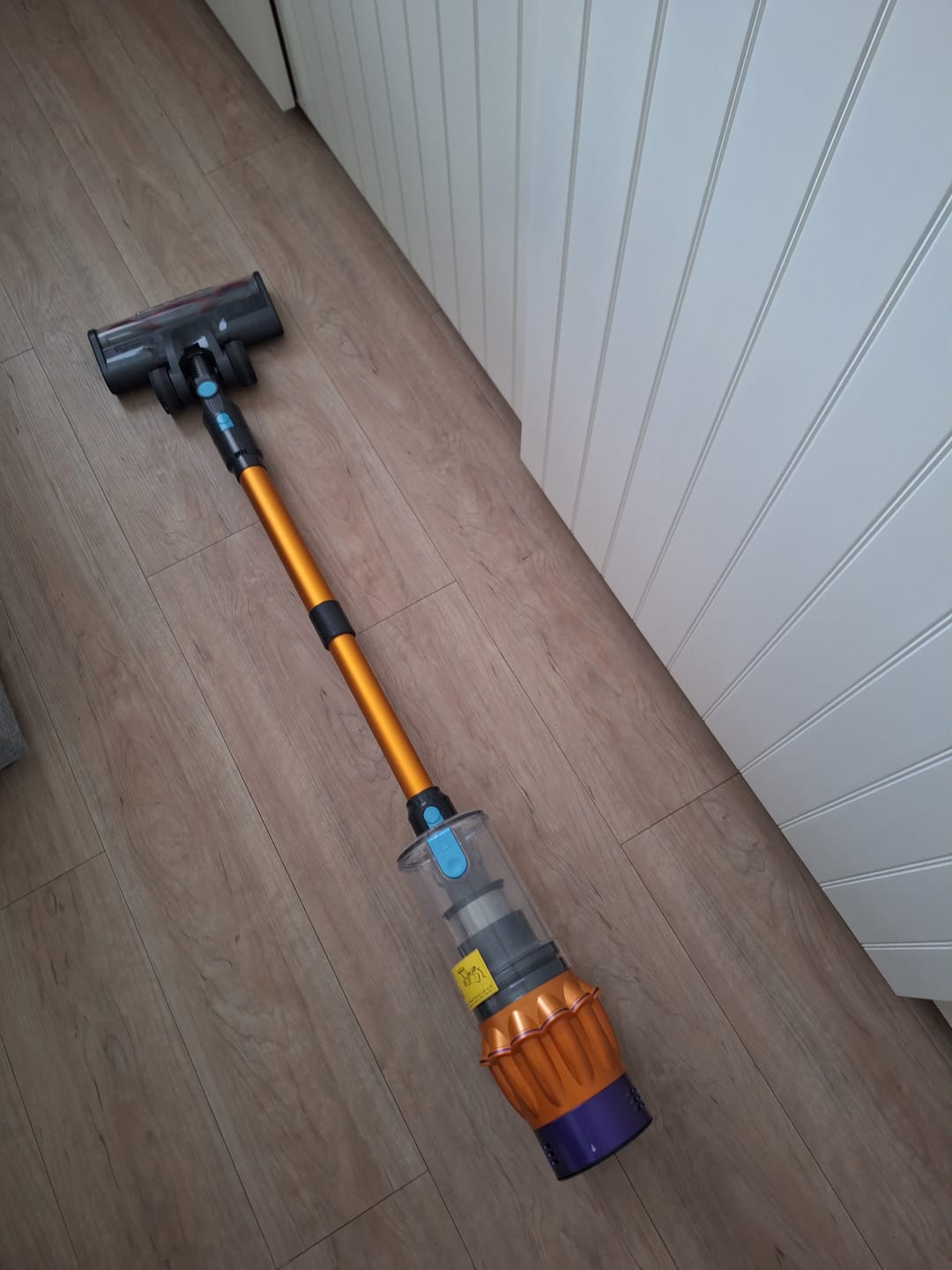 Customer photo review of Dripl UltraVac Akku-Staubsauger
