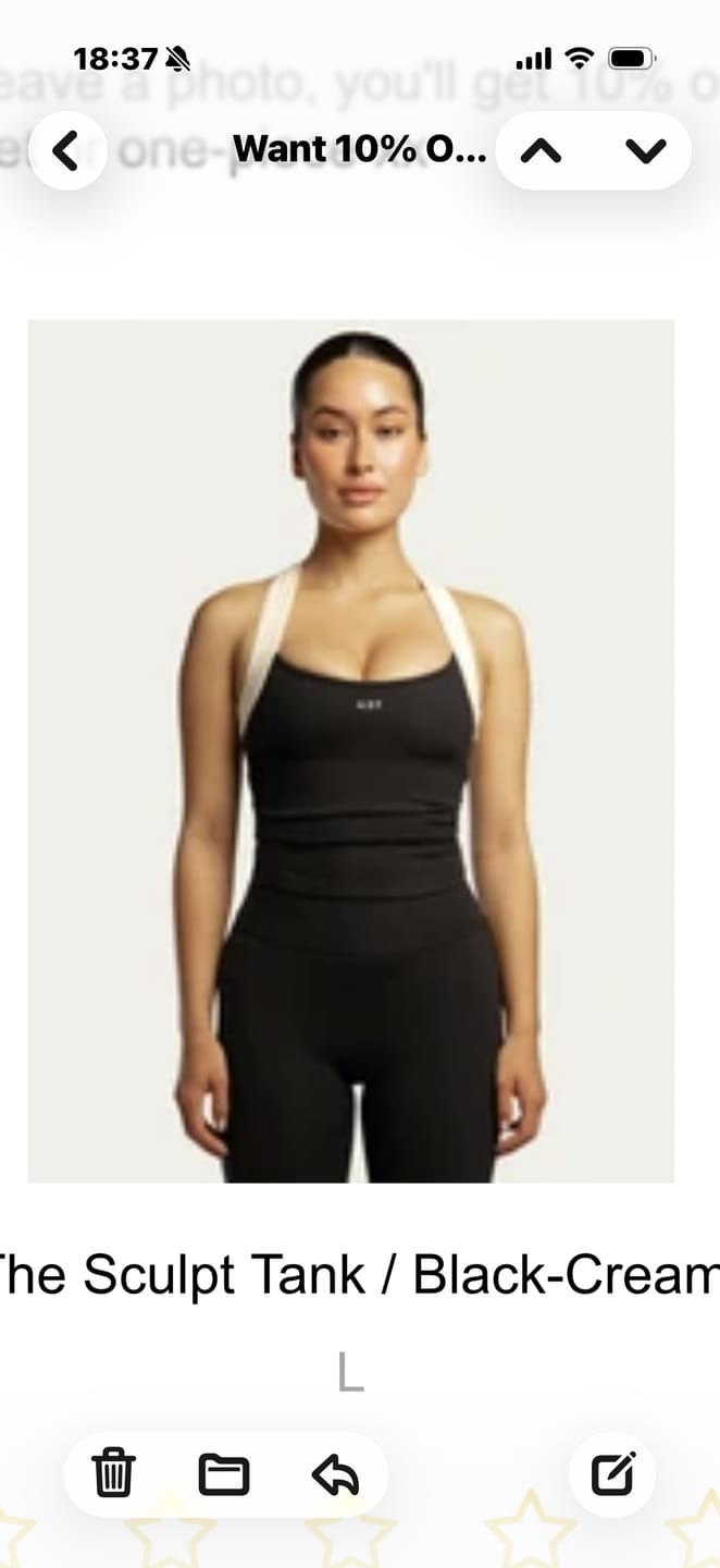 Customer photo review of The Sculpt Tank / Black-Cream