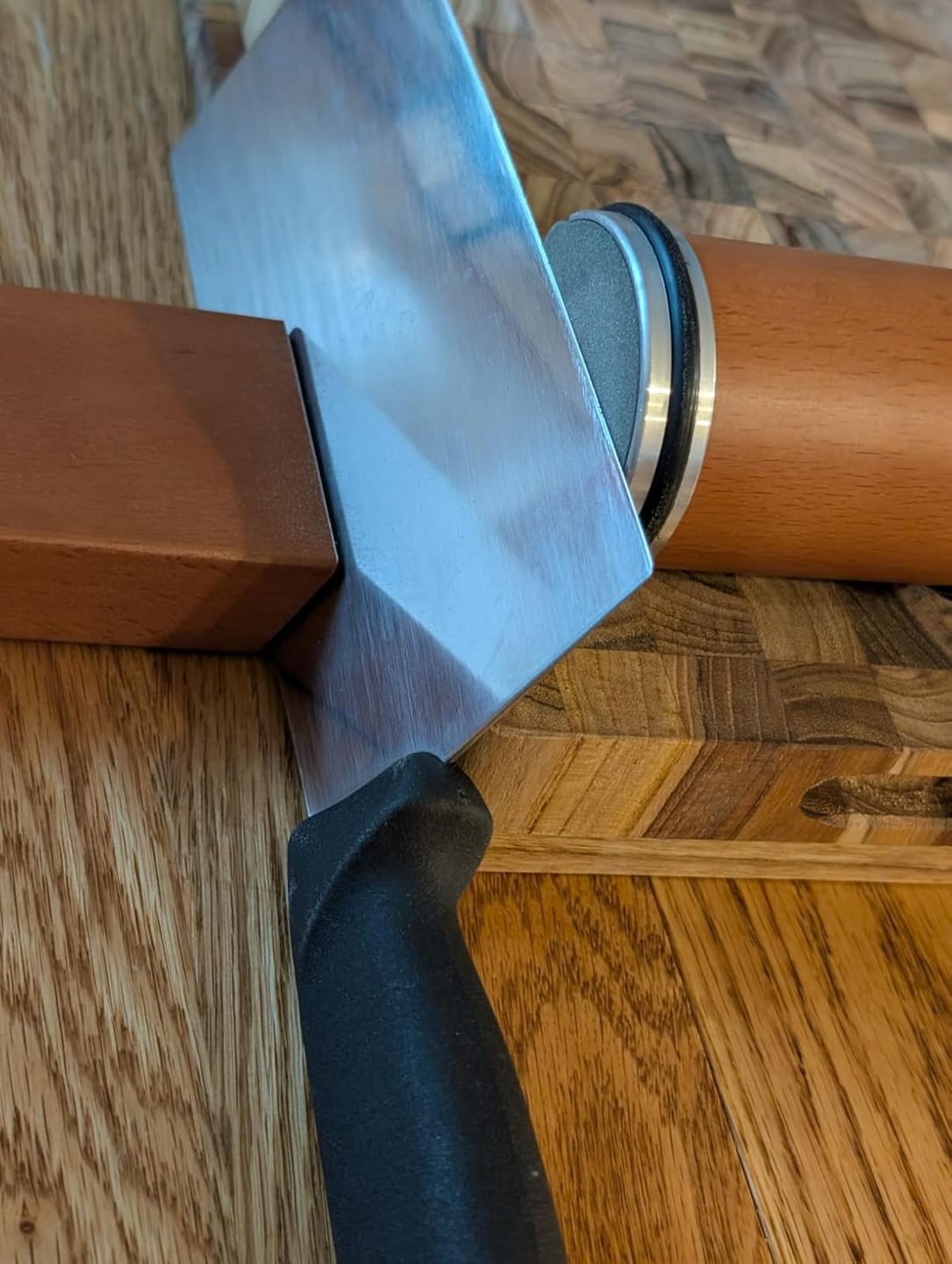 Customer photo review of Nonna's Rolling Knife Sharpener