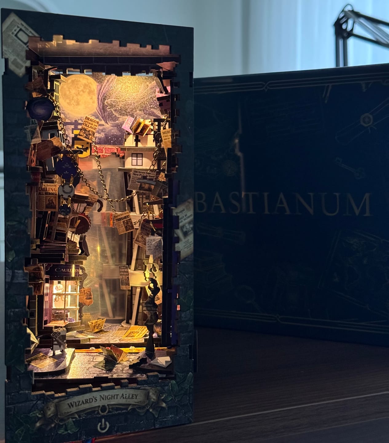 Customer photo review of Wizard's Night Alley Book Nook Kiti | 275 Parça DIY Dekor
