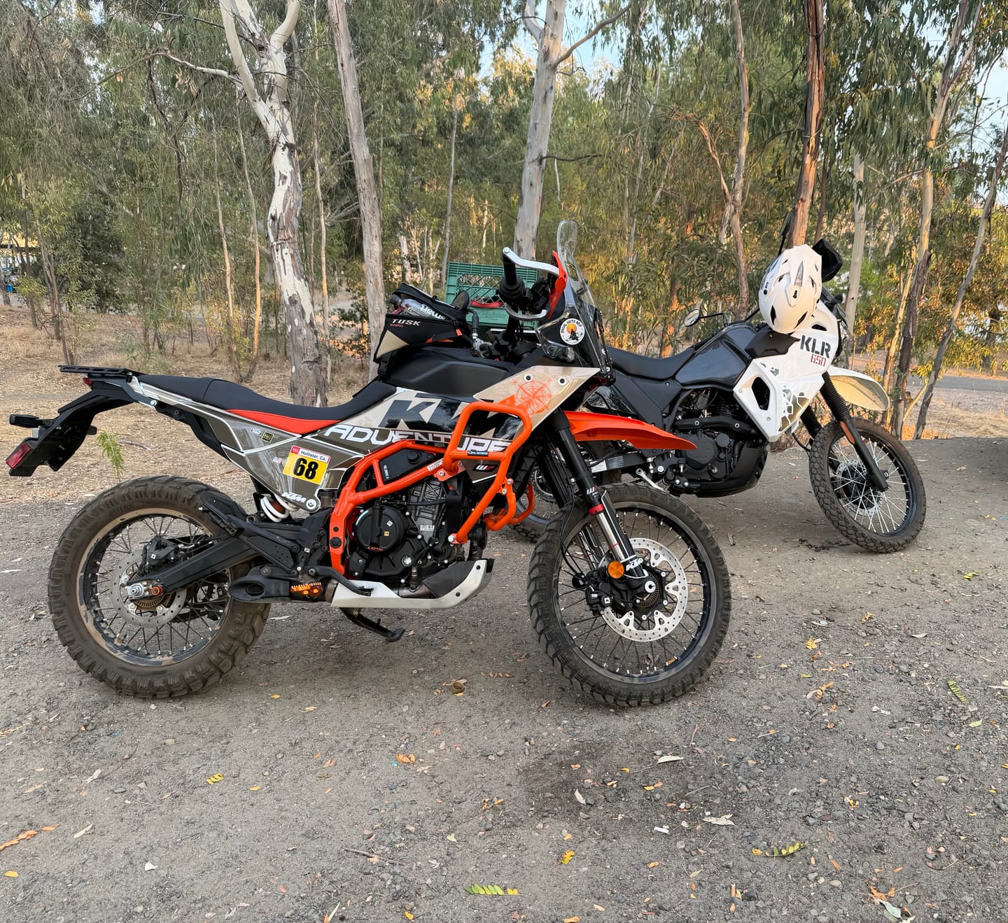 Customer photo review of KTM 390 Adventure R / X GRAPHICS - "Waypointer" (Sand)