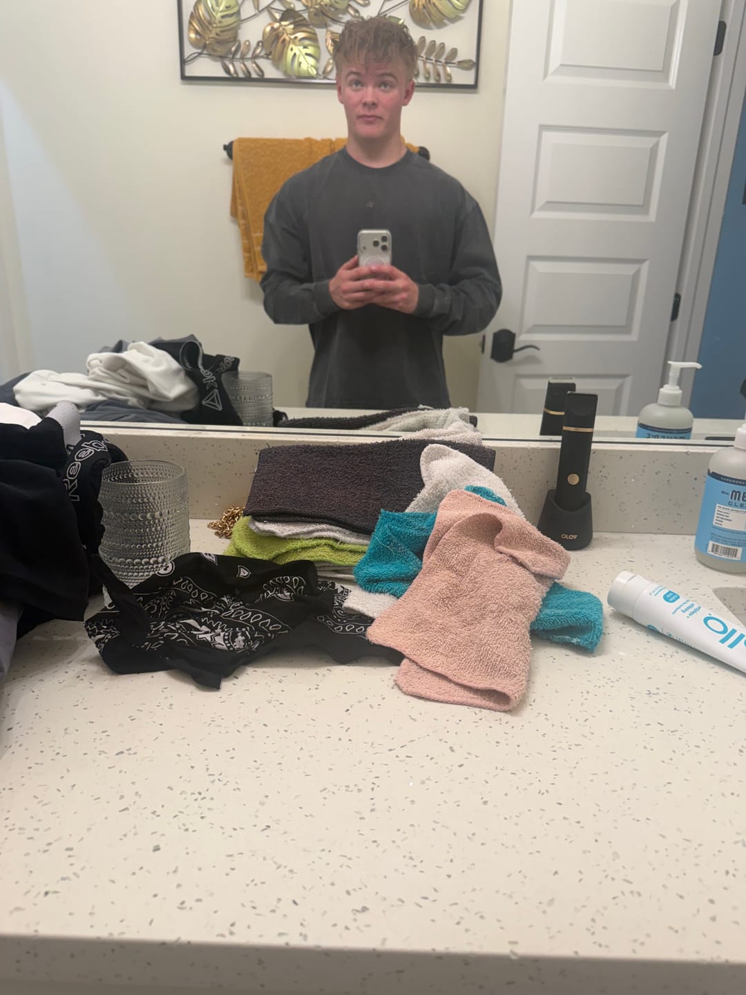 Customer photo review of 8001 - Elevated Essentials - Longsleeves