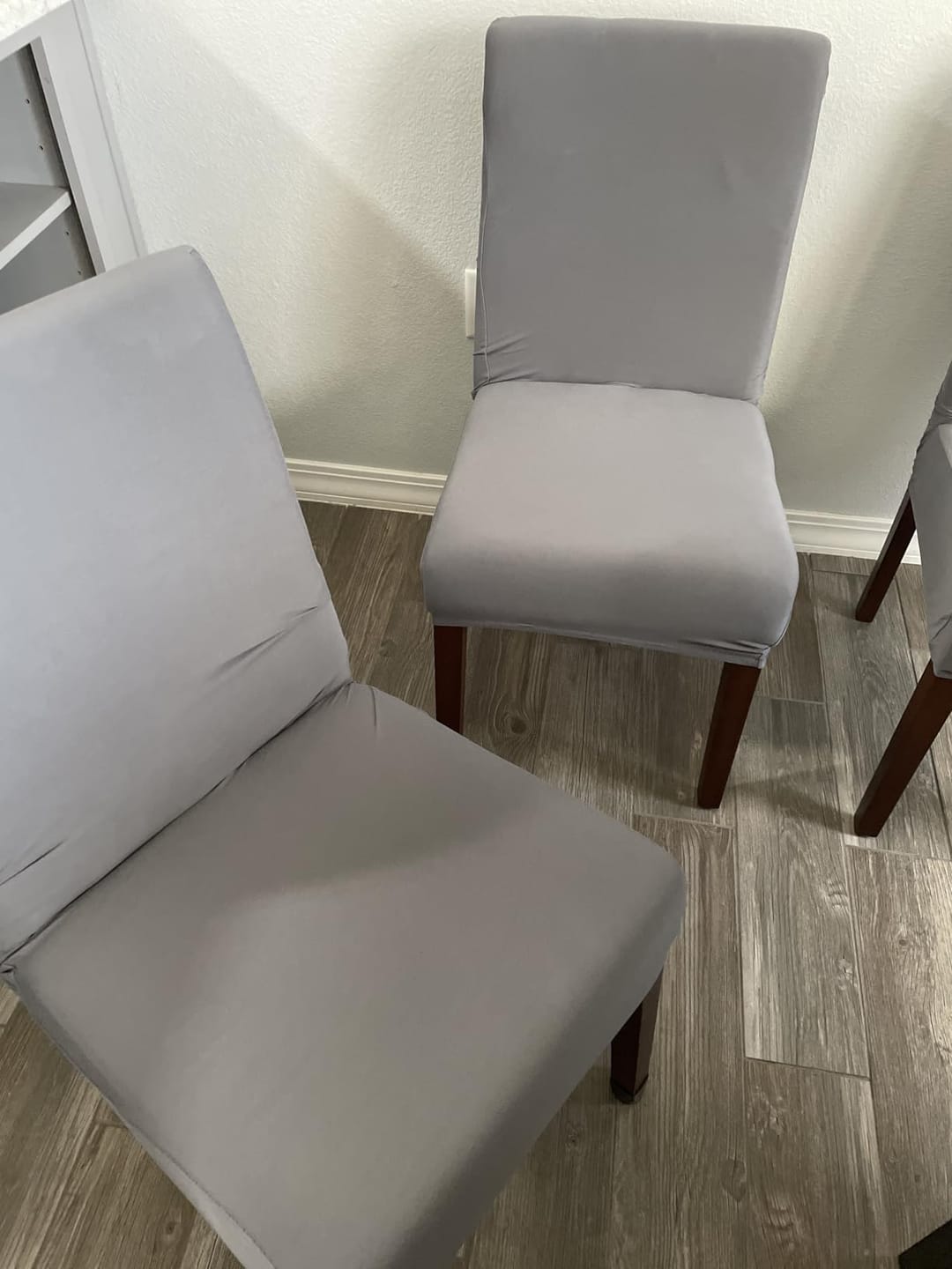 Customer photo review of Neralin - Elastic velvet chair covers