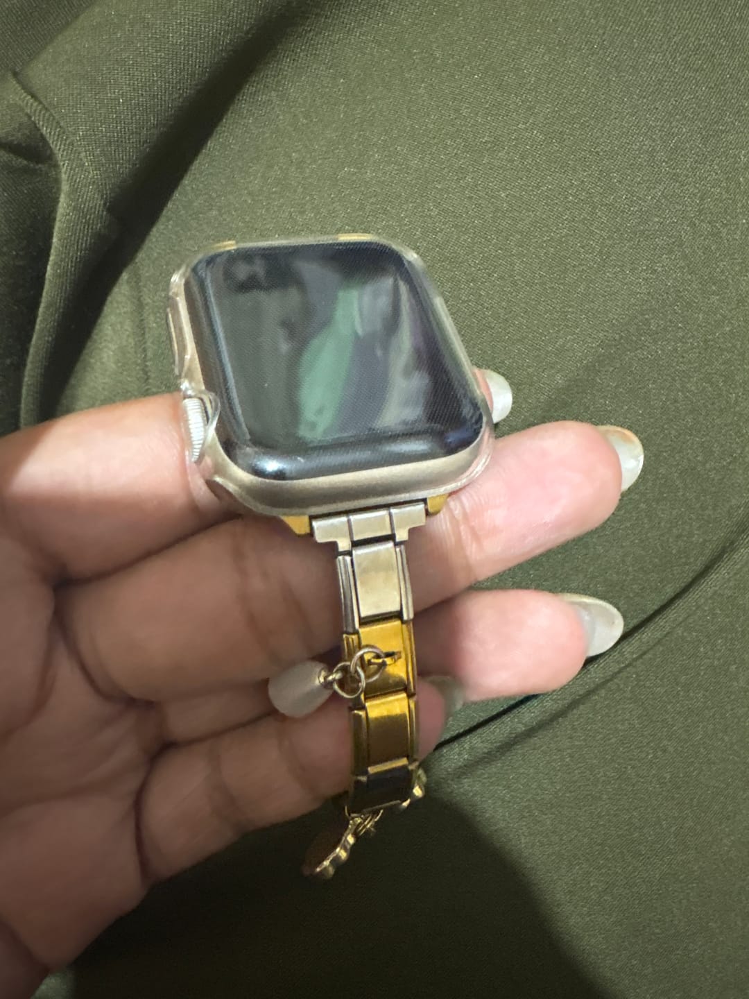 Customer photo review of IB Charm Apple Watch