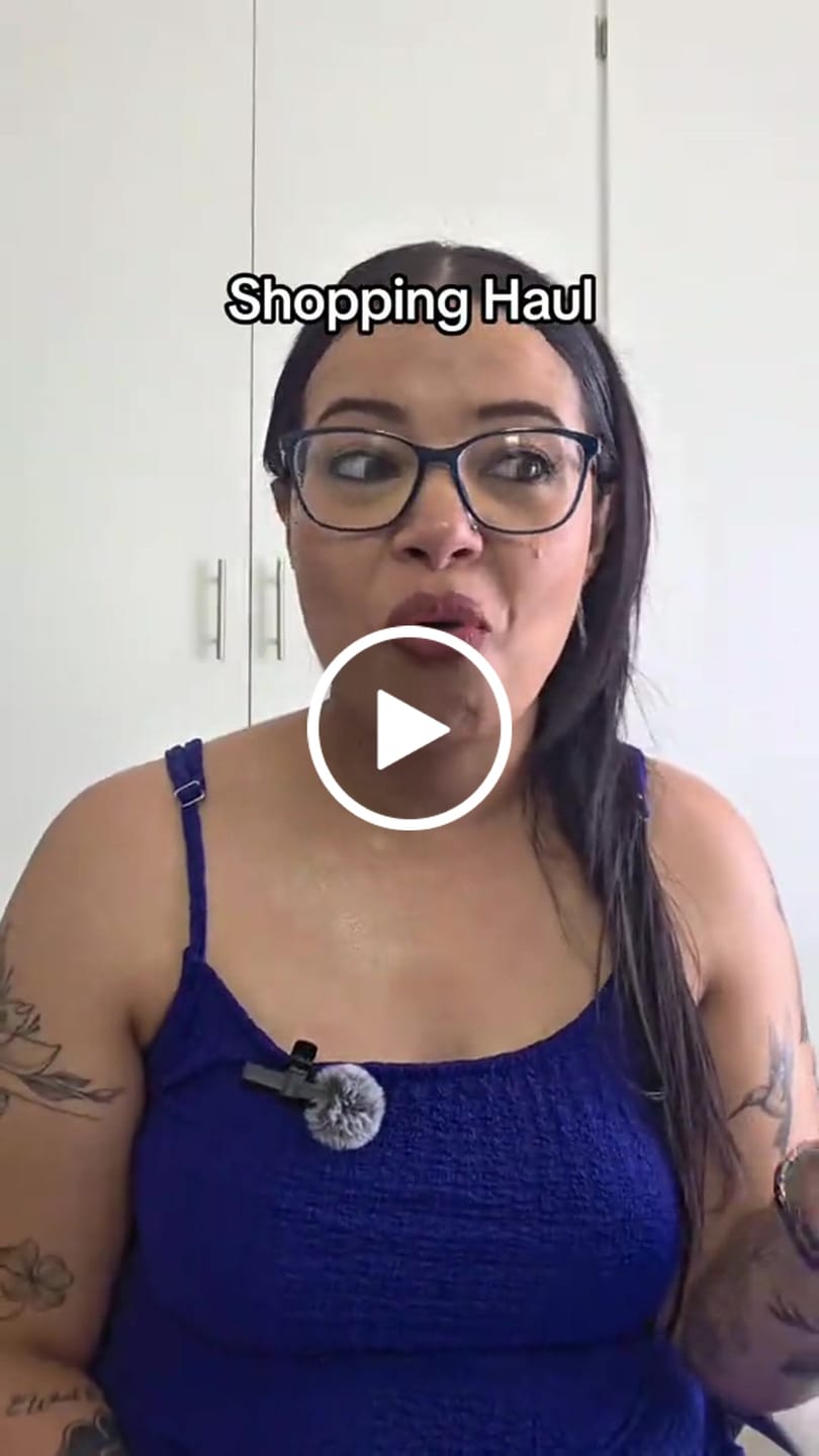 Customer video review of Queen of arabia lattafa edp 100ml