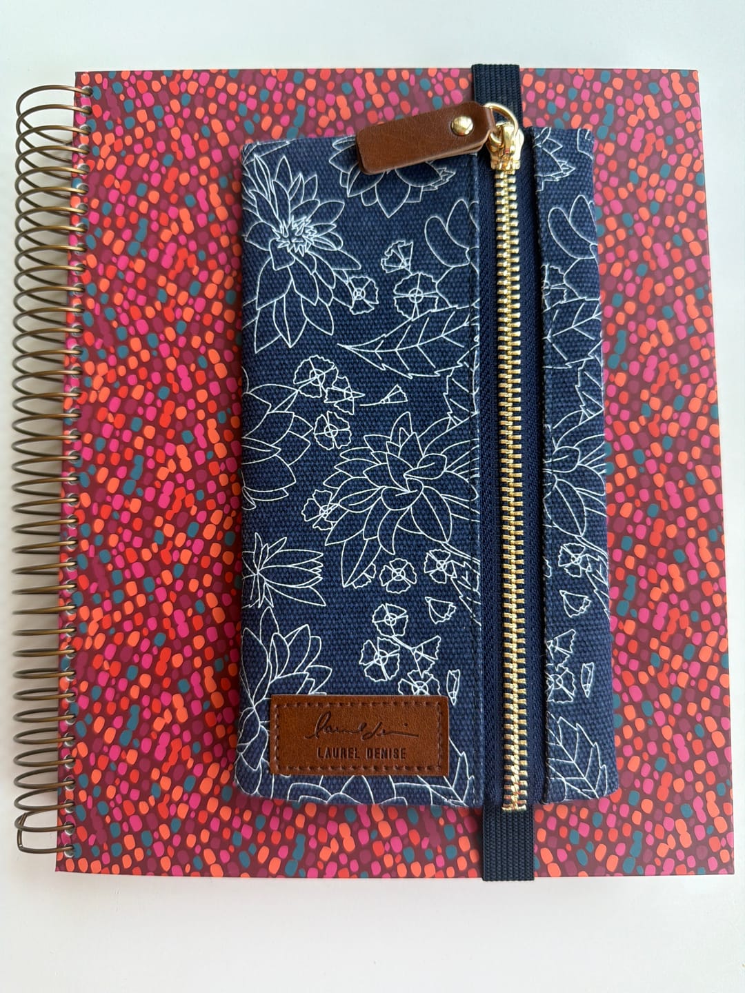 Customer photo review of Elastic Pen Pouch, Bug-Pretty