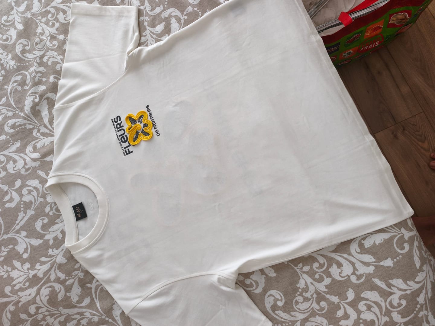 Customer photo review of T-Shirt Fleur de printemps blanc