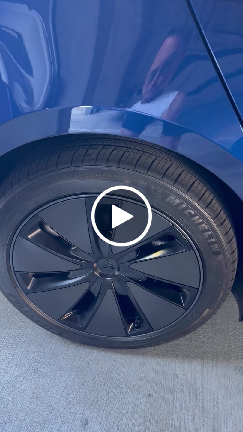 Customer video review of Tesla Wheel Curb Rash Repair Kit for Model 3 18-inch Grey Photon Rims with Color-matched Touch-Up Paint