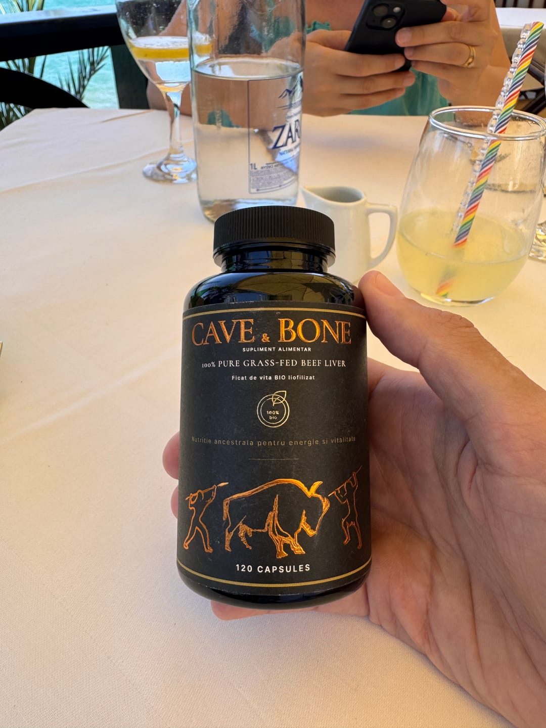 Customer photo review of Ficat de Vită Liofilizat 100% Bio & Grass Fed - Cave & Bone