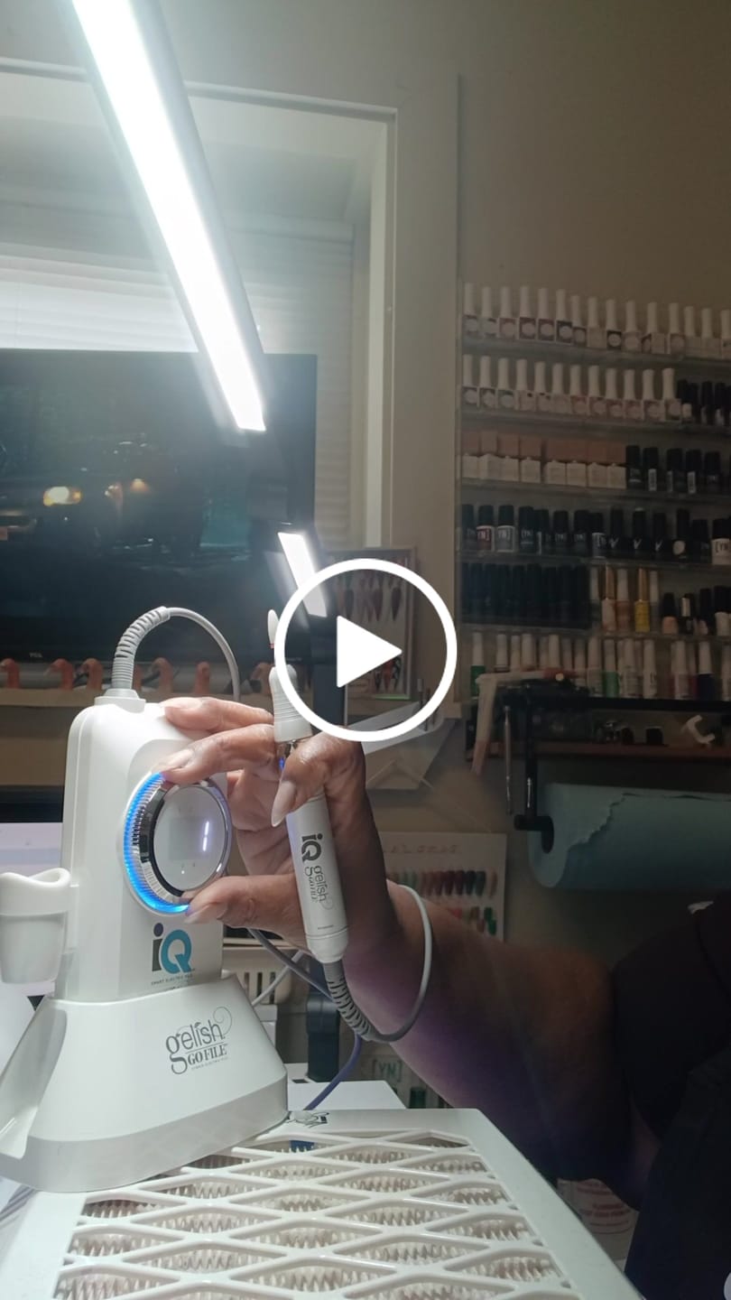 Customer video review of Gelish - Go File IQ Smart Hybrid Electric File