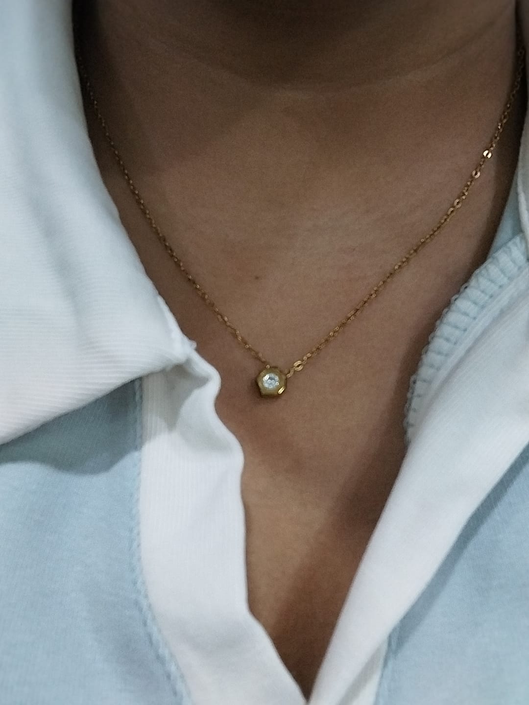 Customer photo review of White Gemstone Gold Chain Necklace