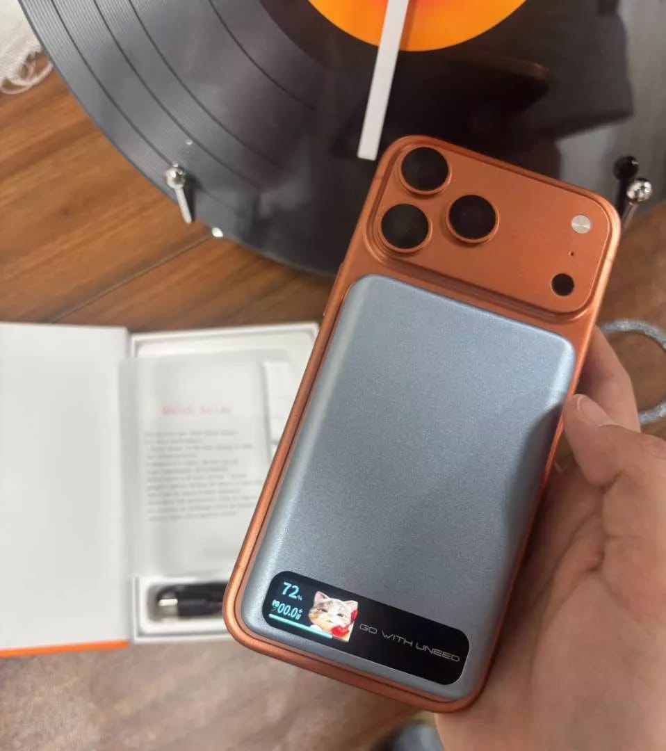 Customer photo review of AI Cat MagPower 10000mAh