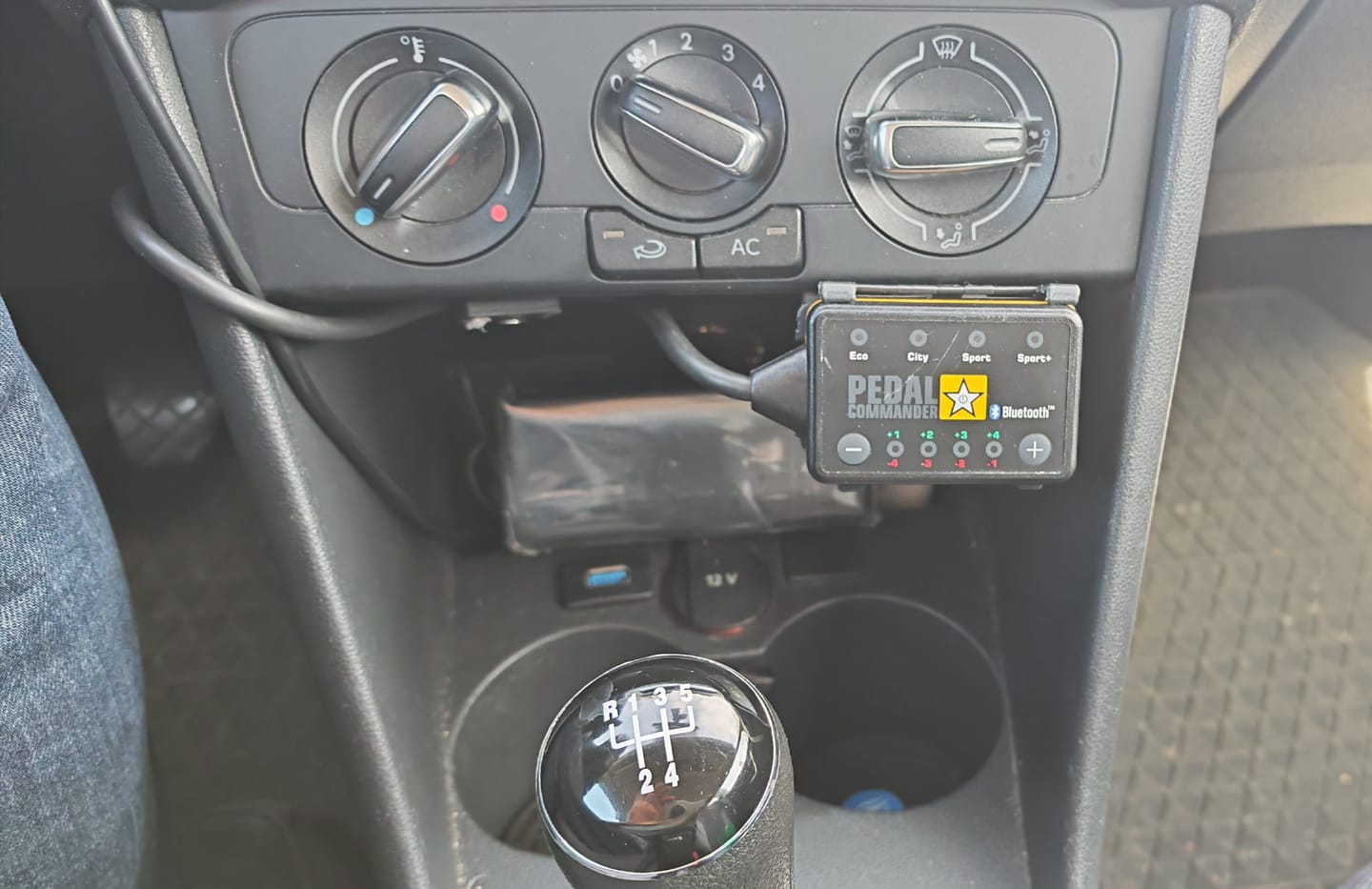 Customer photo review of Pedal Commander PC08-DE