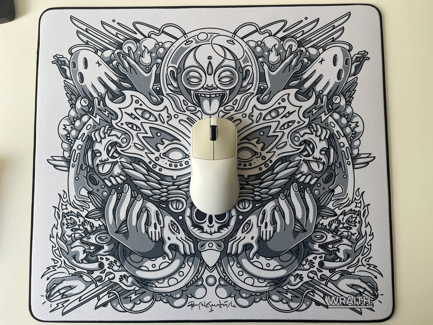 Customer photo review of Wraith Spirit of Aim Mousepad
