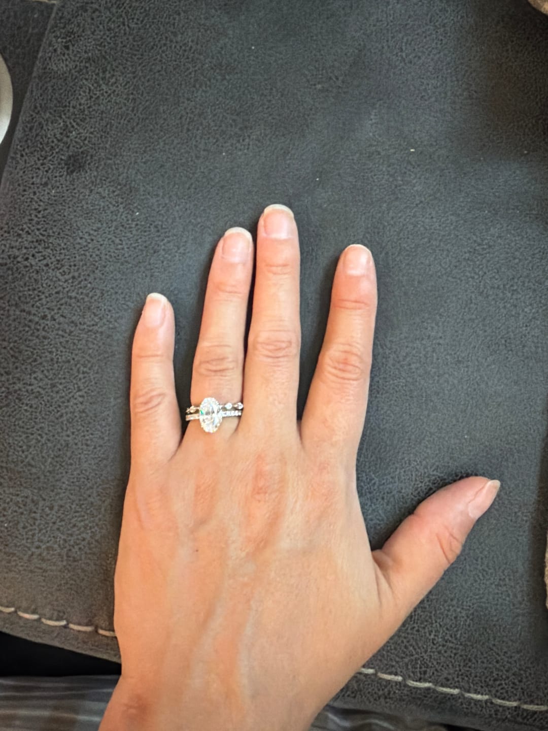 Customer photo review of S925 Attractive 2PC 2.5Ct Oval Cut Bridal Wedding Ring Set Stackable Ring Set For Daily Wear
