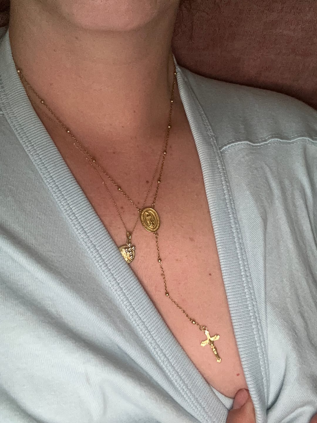Customer photo review of Collar Rosario Virgen María Milagrosa