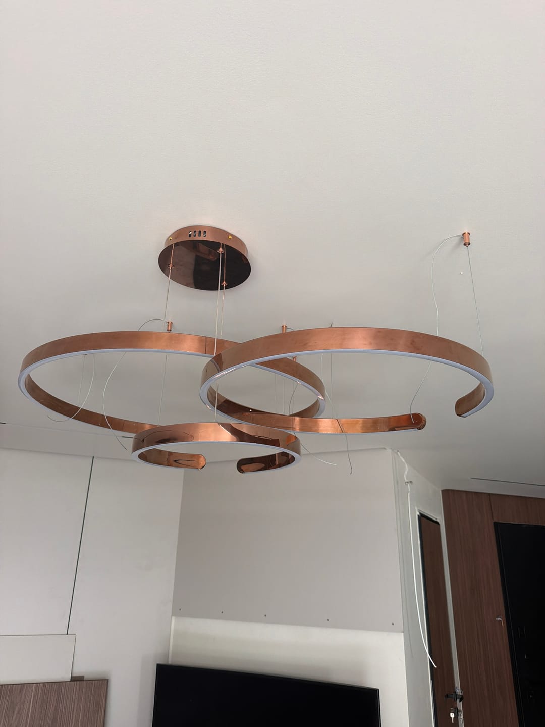 Customer photo review of WOMO Lustre Multiple Cercle Led-WM2009