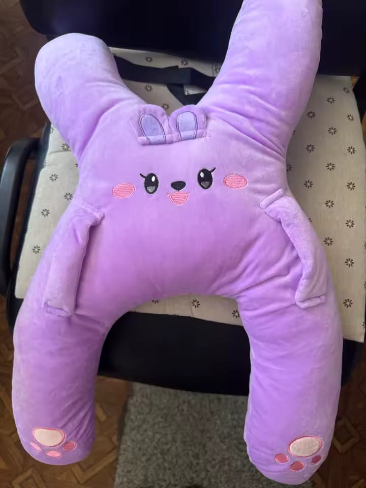 Customer photo review of Nuzzlego™ Kinder-Nackenkissen
