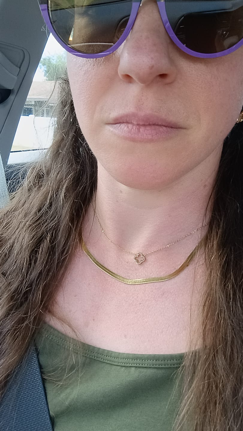 Customer photo review of Classic Clover Pendant Necklace