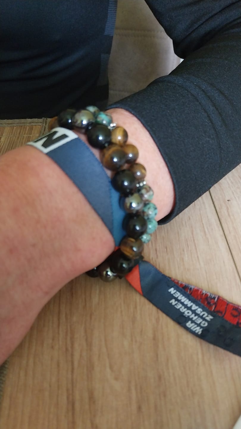 Customer photo review of Tigerauge & Afrikanischer Türkis Armband – KRAFT & BALANCE