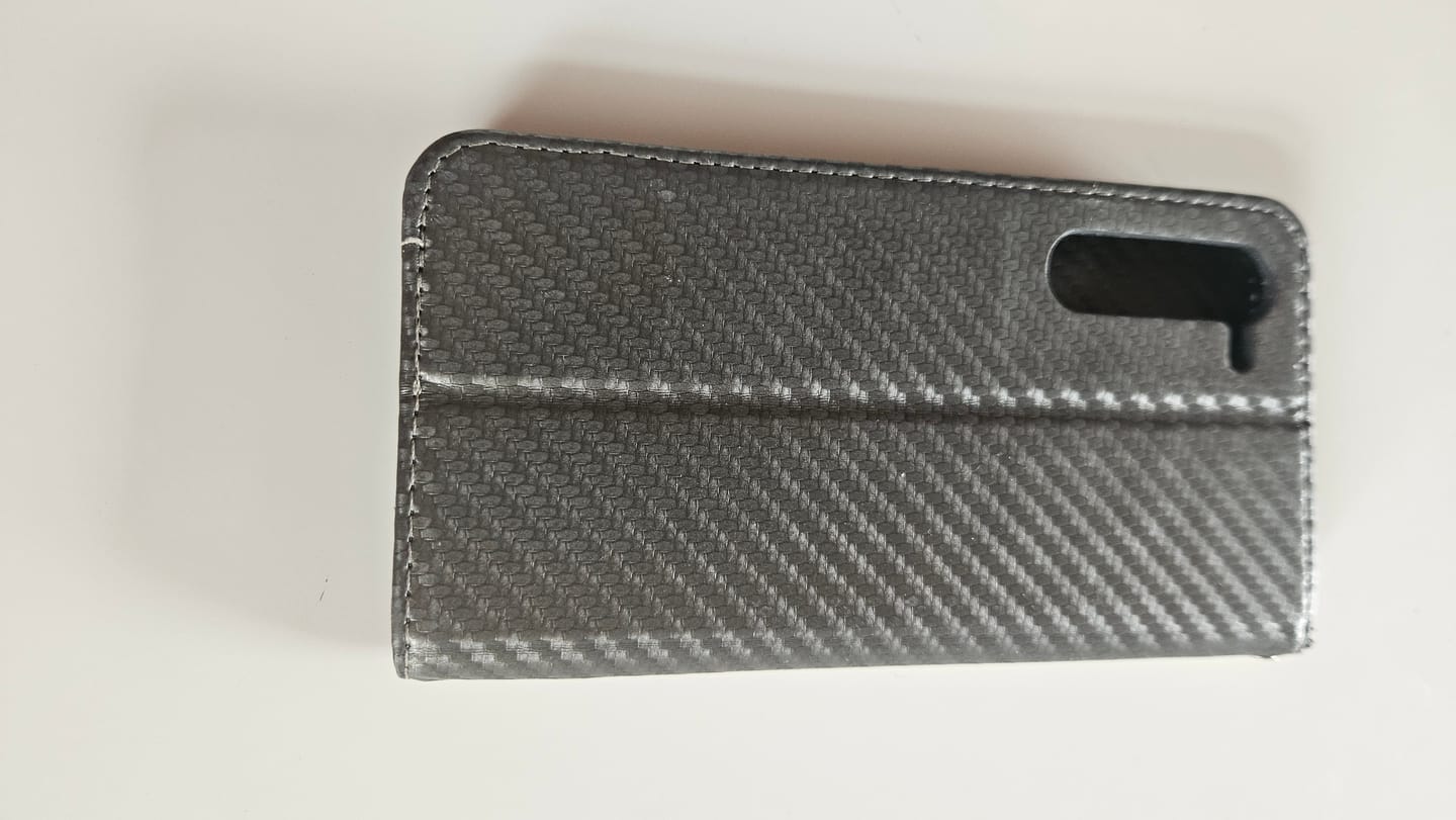 Customer photo review of Galaxy S23+ - Carbon Look Flip Case Hülle