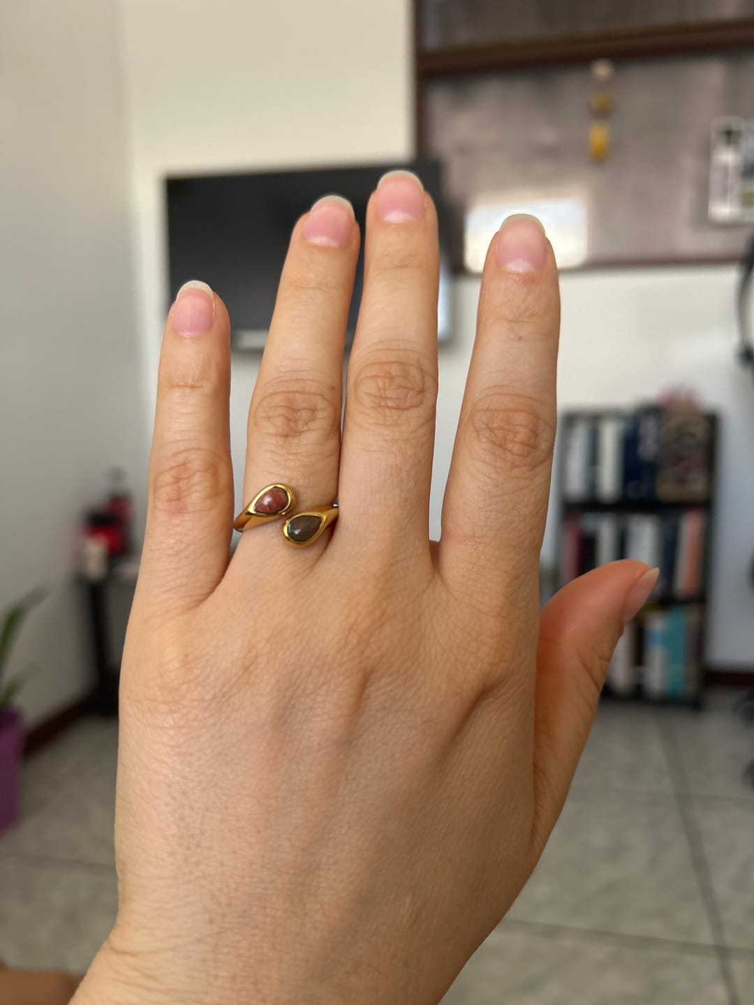 Customer photo review of Tiger Eye Stone Wrap Ring