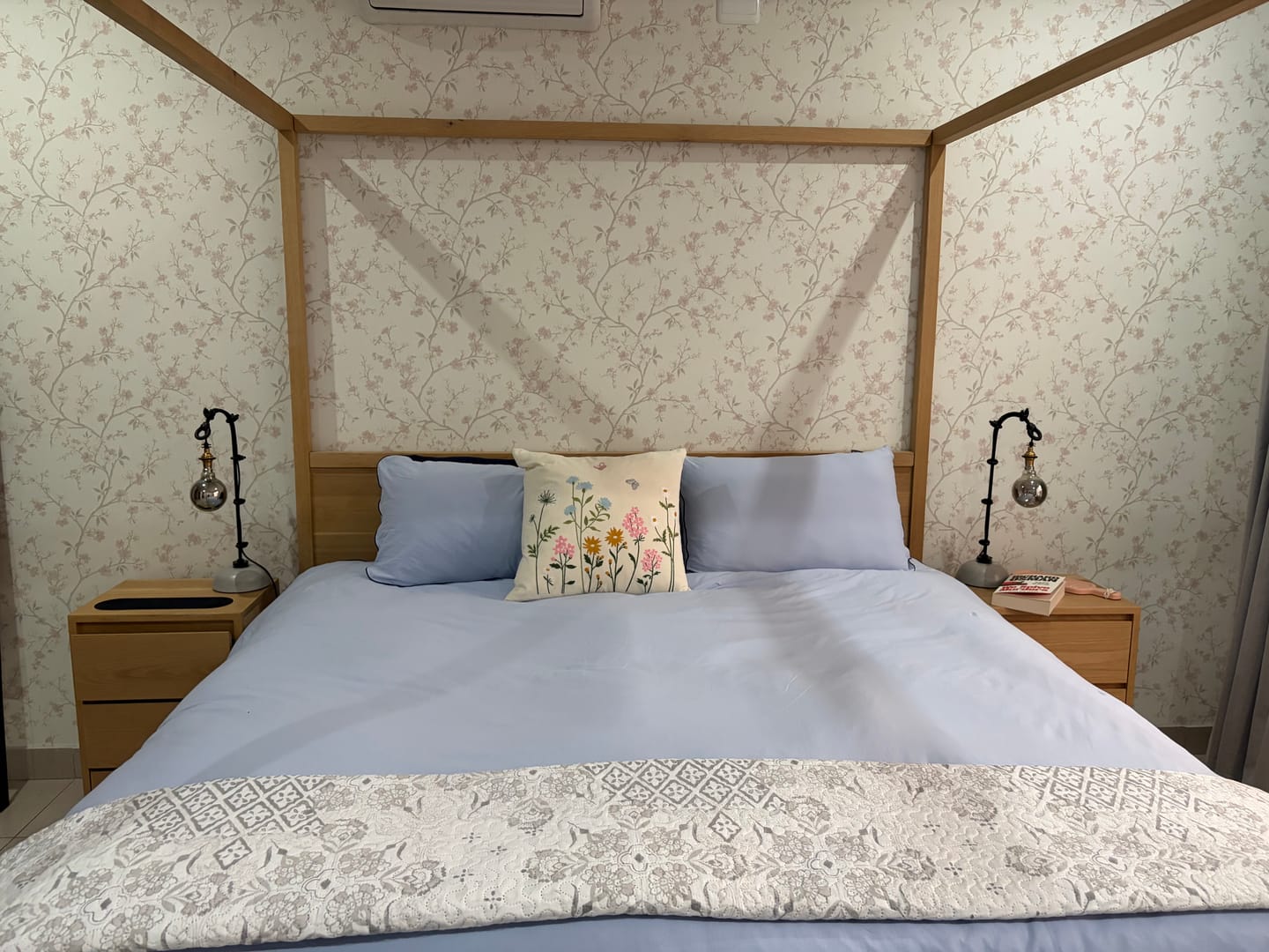 Customer photo review of The Luxury Piped Duvet Cover Set -  QUICK SHIP!