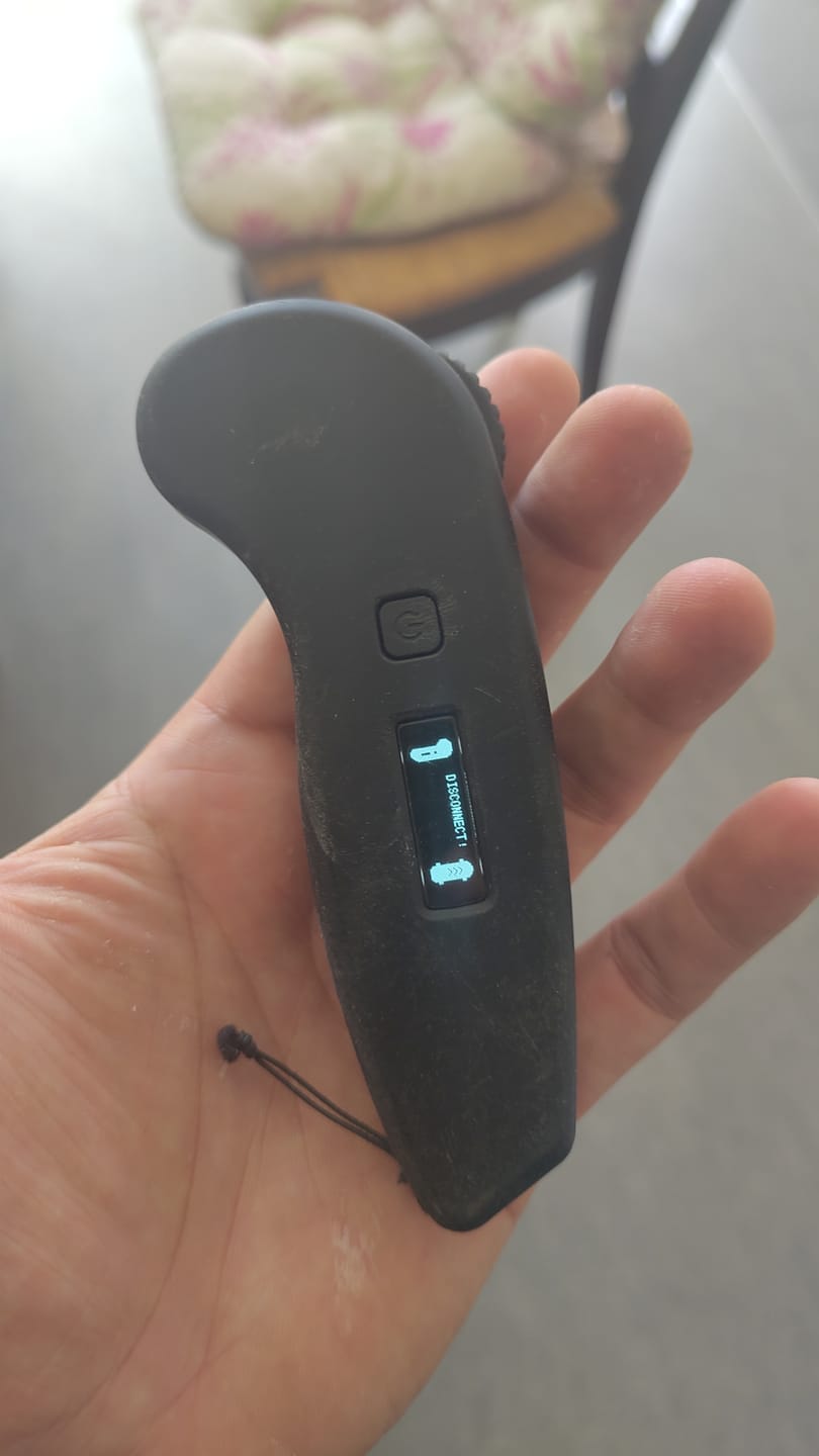 Customer photo review of Smart OLED Screen Remote for WowGo 3 / 3X / 2S
