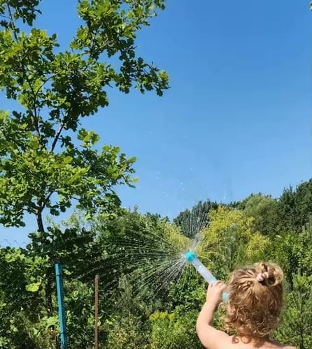 Customer photo review of SplashWands™ – 4 Pack Pump Action Water Sprayers