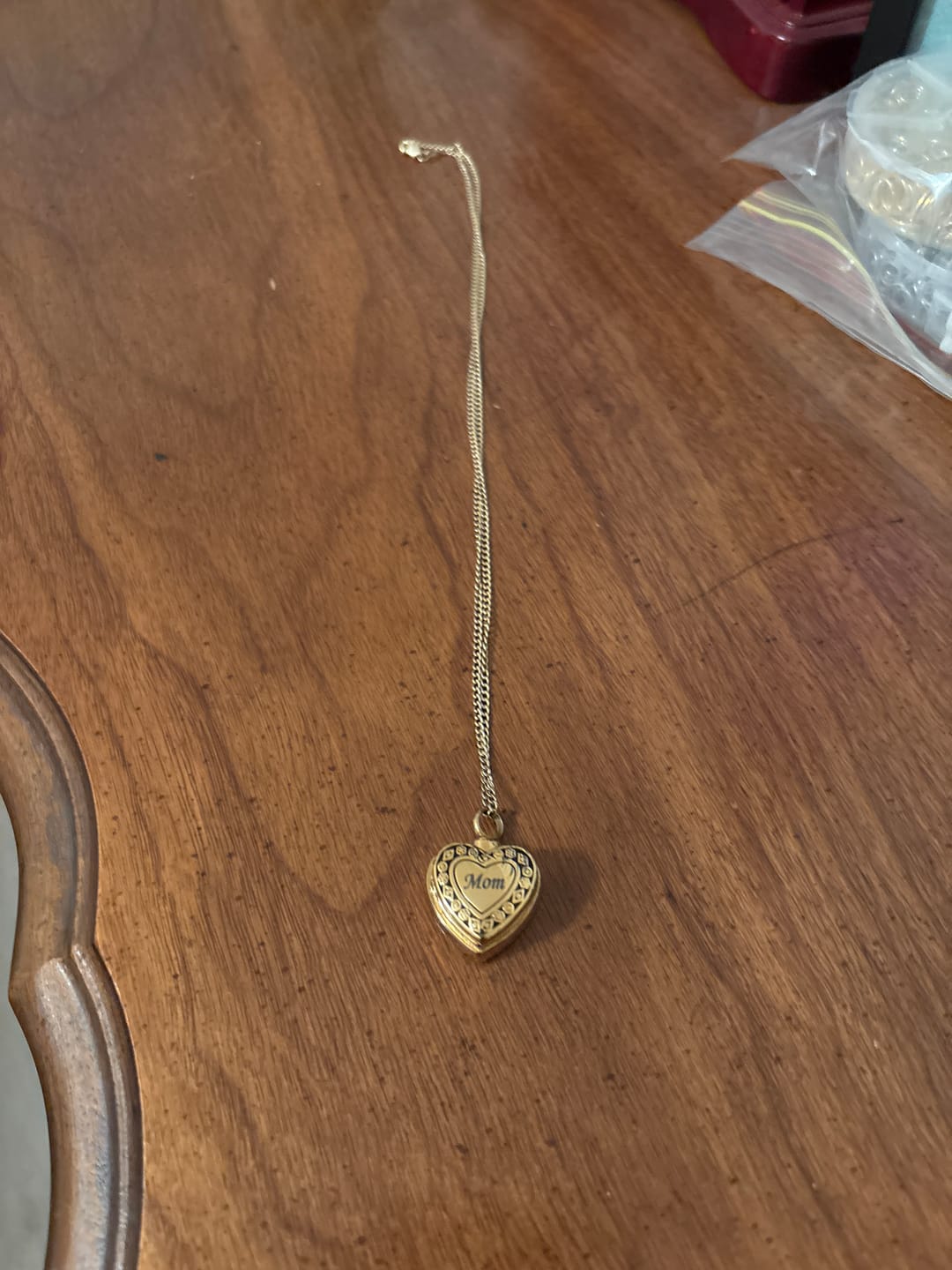 Customer photo review of Heart Photo Locket Necklace for Ashes