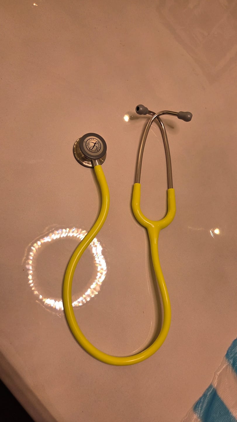 Customer photo review of 3M™ Littmann® Classic III™ Stethoscope, Lemon-Lime Tube, 27 inch, 5839