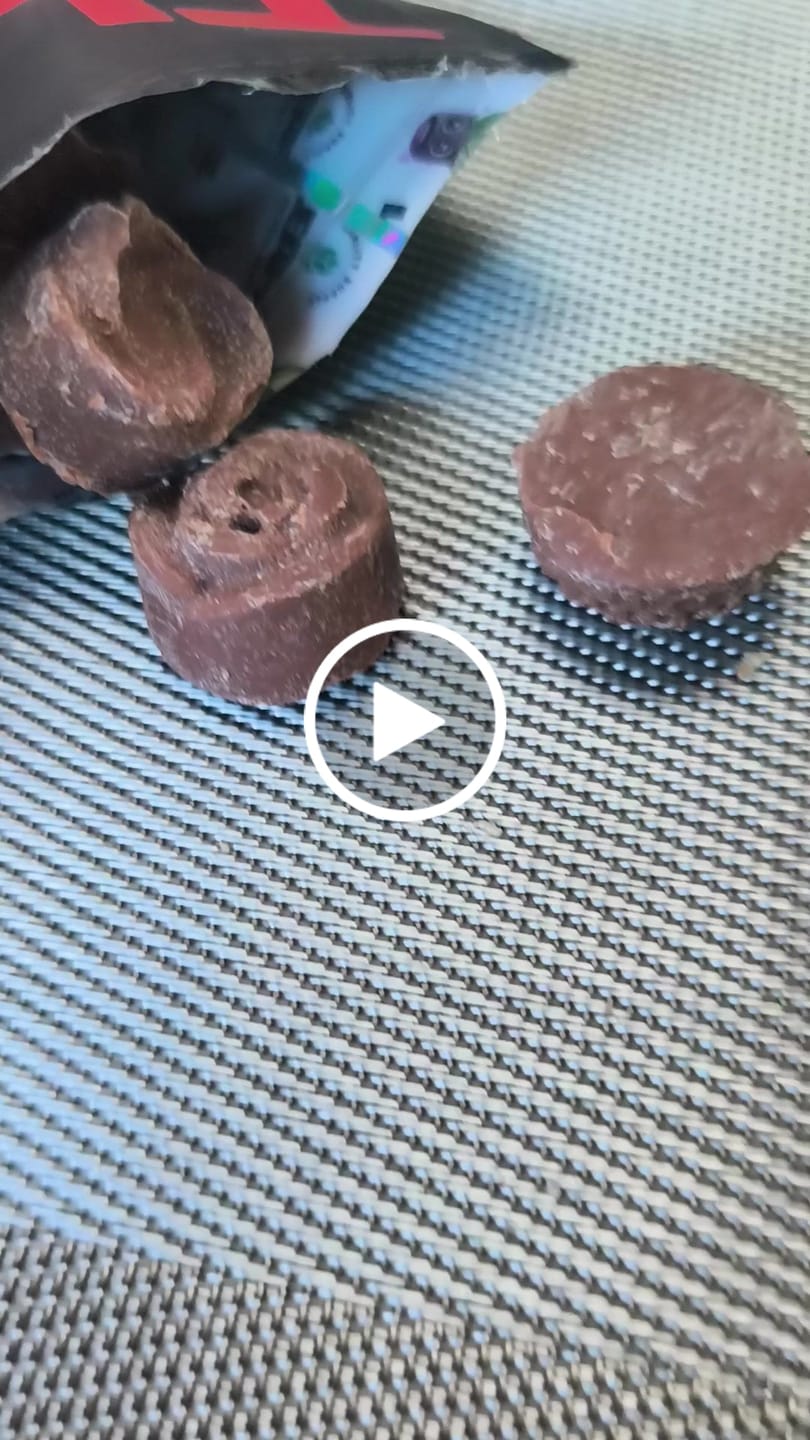 Customer video review of THC Schokolade - SpaceChoc 200mg