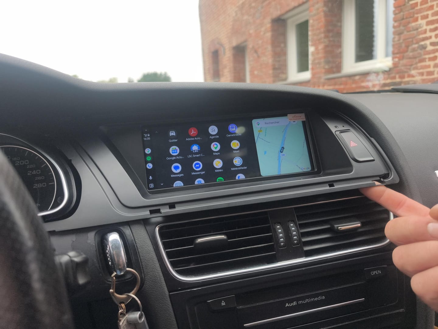 Customer photo review of Ecran Autoradio Carplay Audi A4 A5 B8