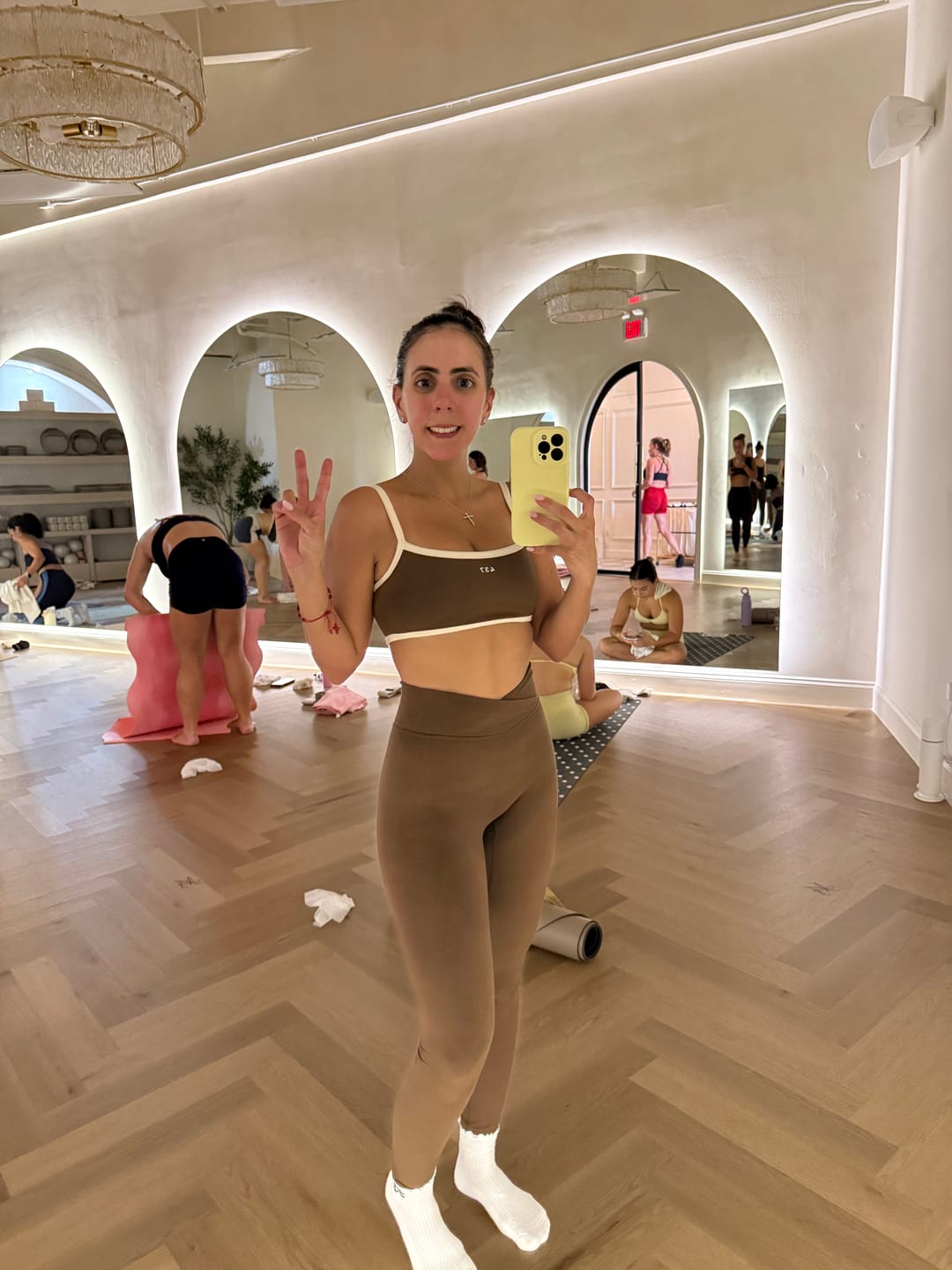 Customer photo review of The V Legging Teddy