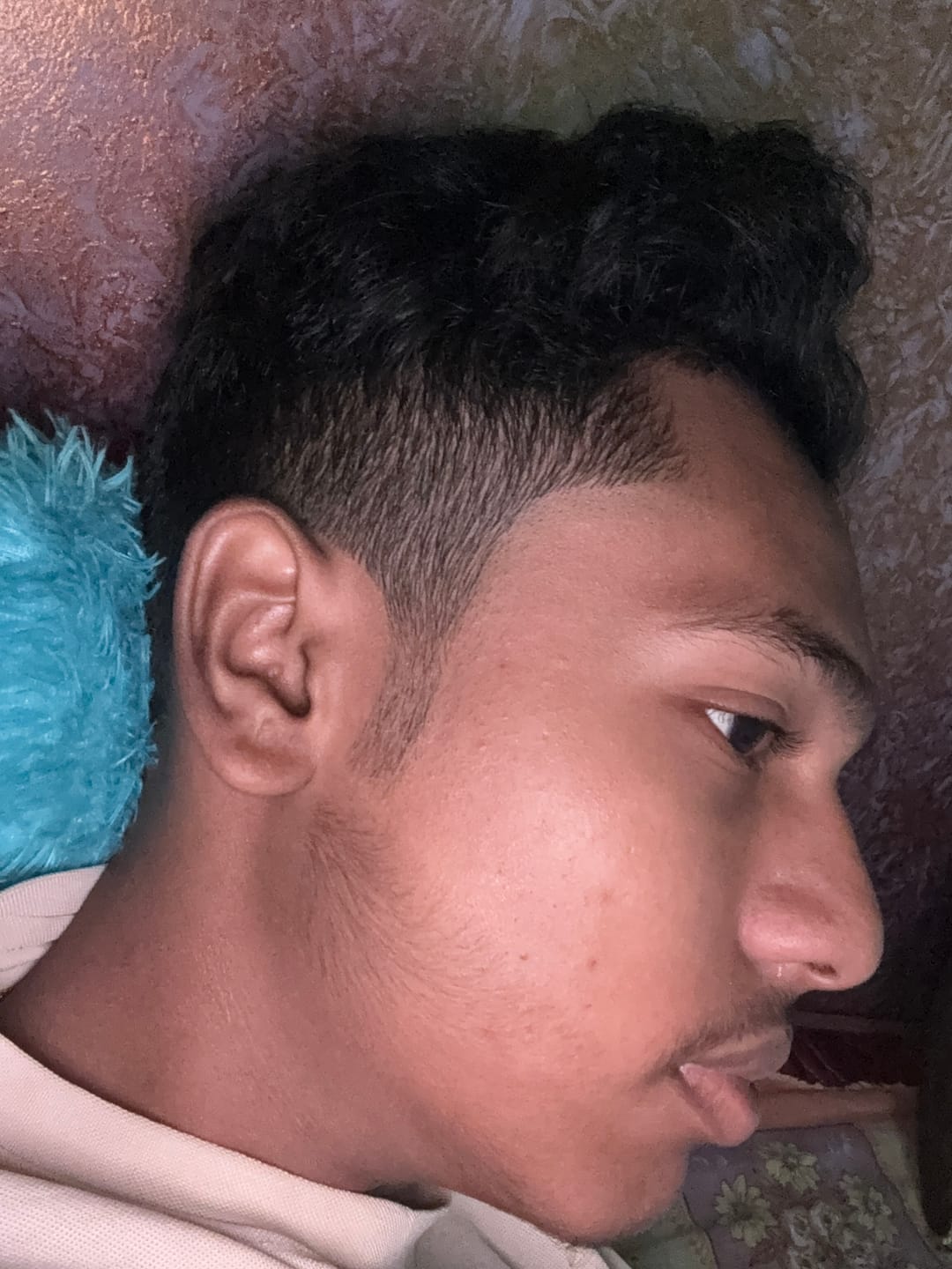 Customer photo review of Square Stud (Magnetic Non-Pierced)