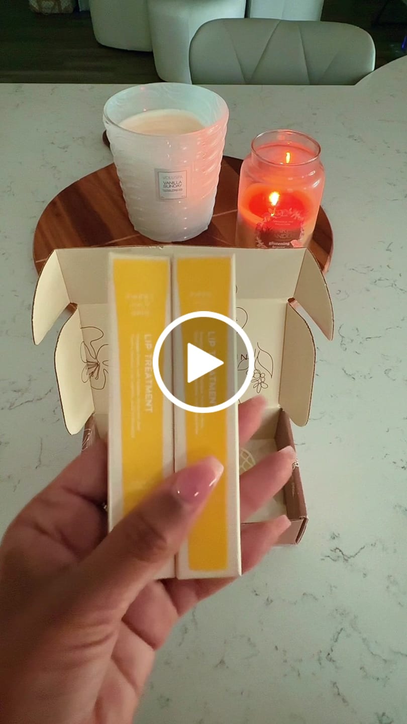 Customer video review of Lip Treatment