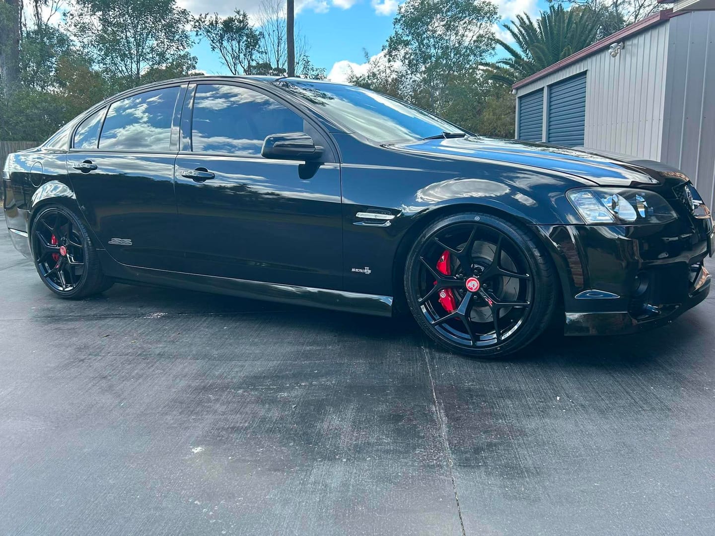 Customer photo review of 370mm & 360mm Rotors suit for Holden VE-VF 6POTS &4 POTS Brembo Upgrade