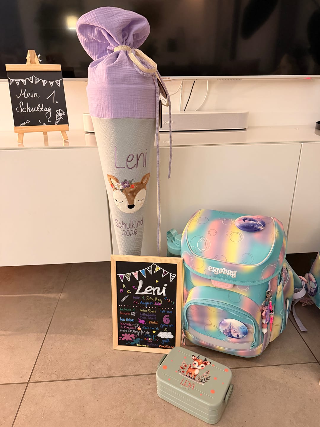 Customer photo review of Schultüte Reh | mit Blumenkrone | mit Name personalisierbar | freie Farbwahl
